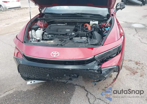 2024 Toyota Crown Xle из США, поврежденный, VIN JTDAAAAF9R3026053